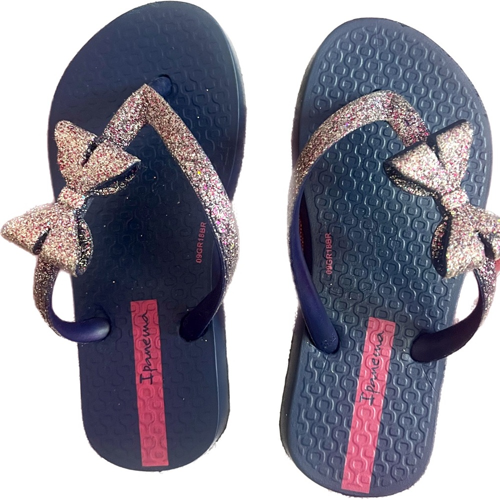 Ipanema sandals - toddler 9 - EUC